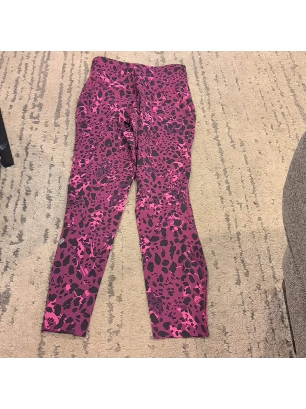 Lululemon Base Pace High-Rise Running Tight 25